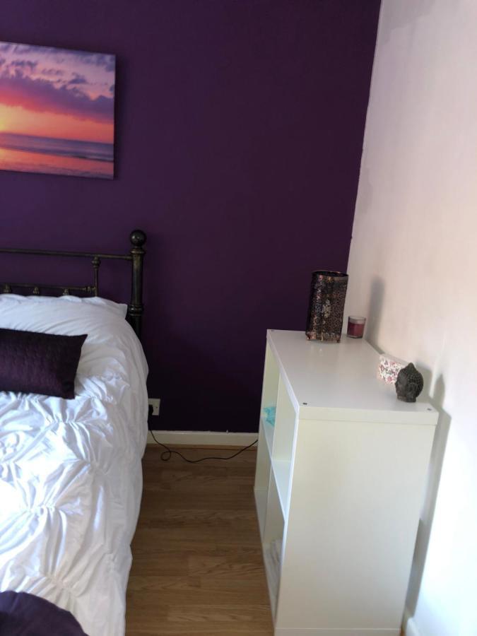 Home From Home, Close To Redditch Hospital Abb Εξωτερικό φωτογραφία